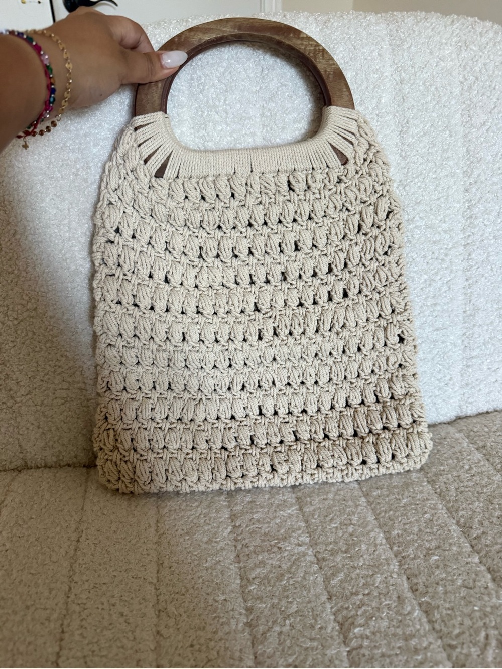 Universal thread Cream crochet bag with wooden handle